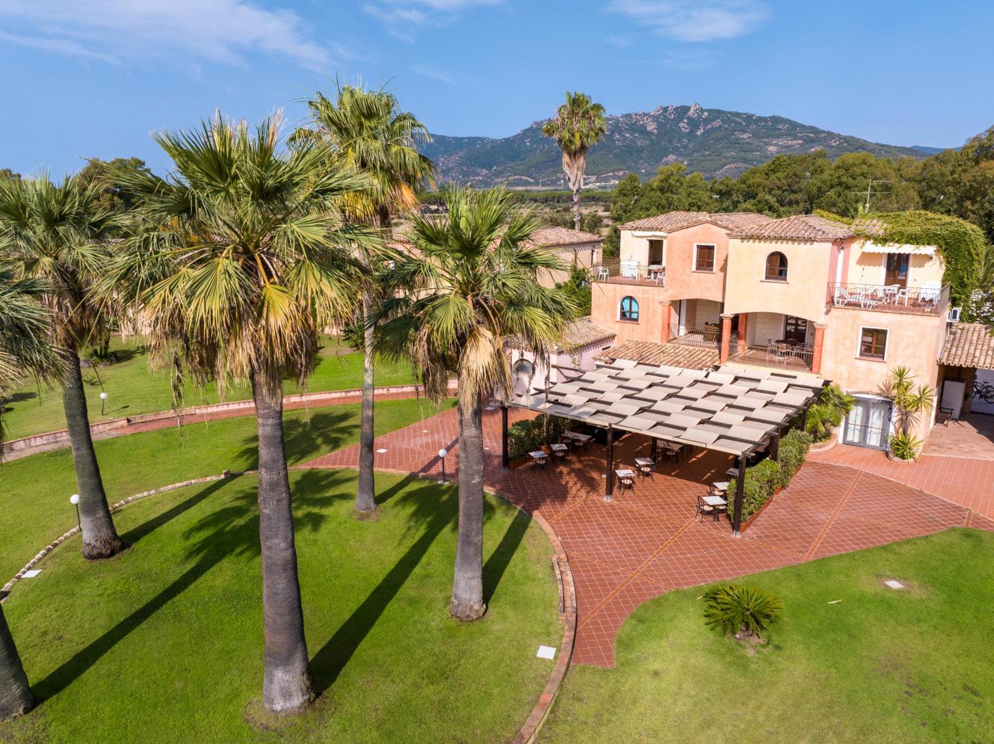 Baia Delle Palme Beach Santa Margherita di Pula Exterior foto